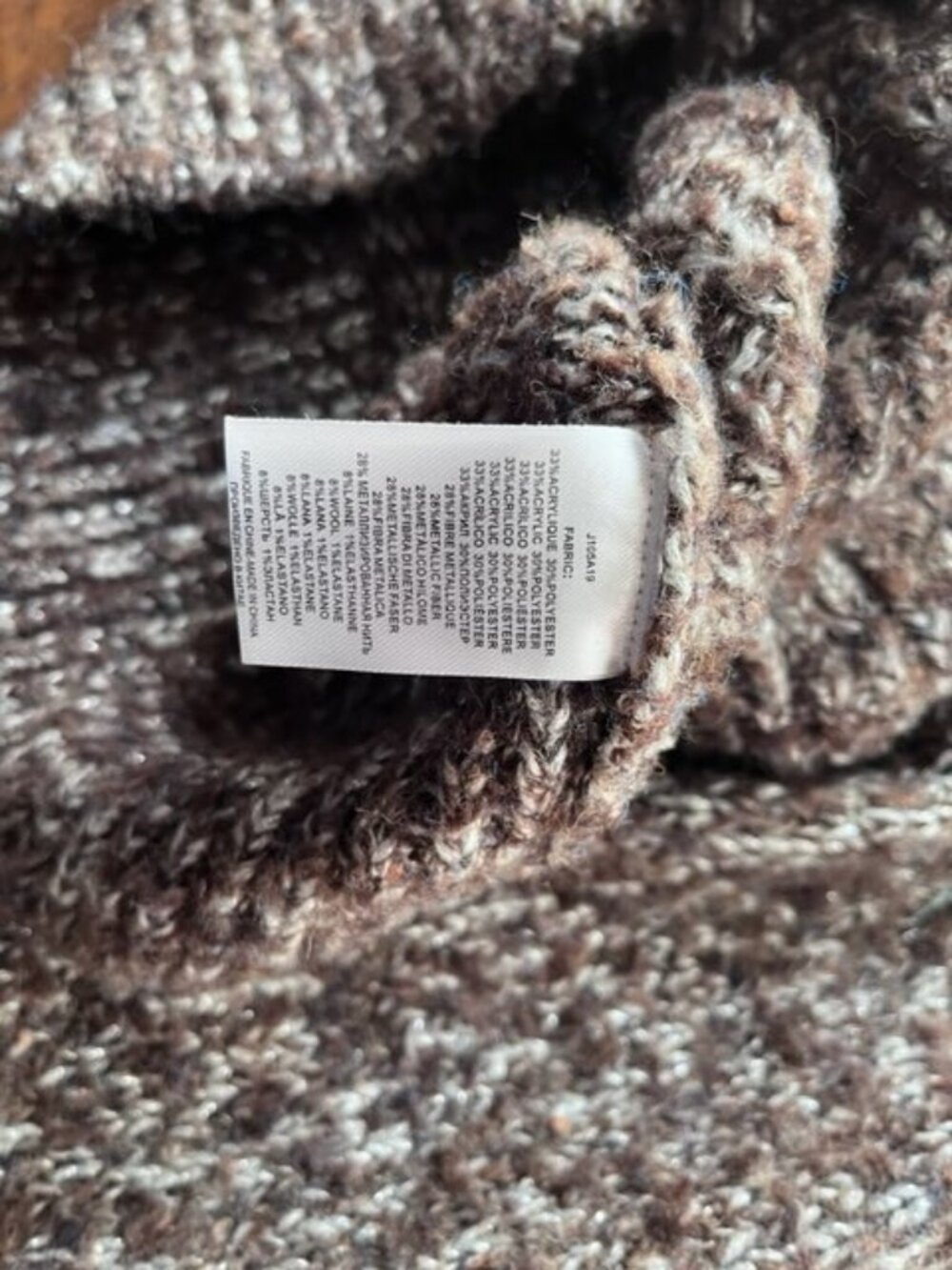 Sweater - Picture 4 of 5